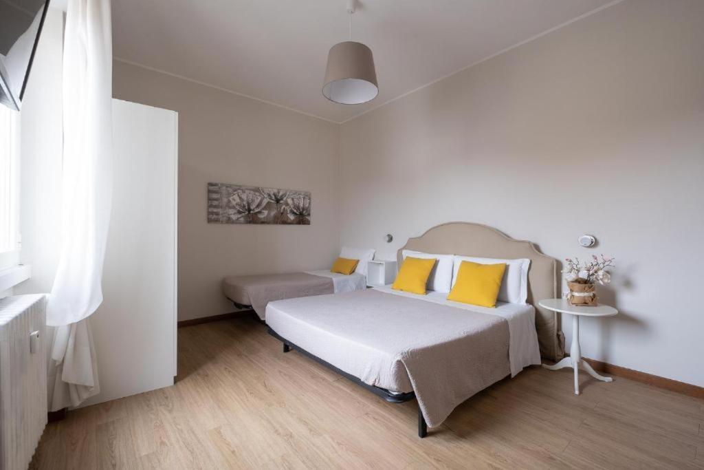 Cute And Cozy Apartment Train Station Bergamo Buitenkant foto