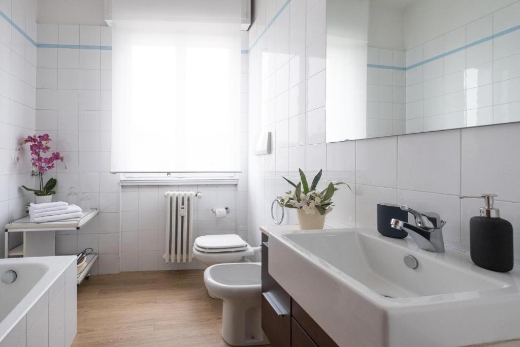 Cute And Cozy Apartment Train Station Bergamo Buitenkant foto
